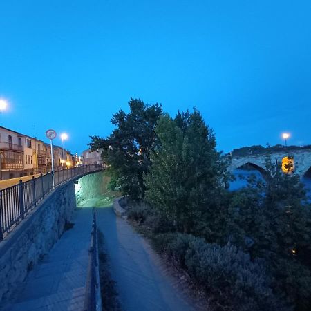 A Los Ojos Del Rio Duero ثامورا المظهر الخارجي الصورة