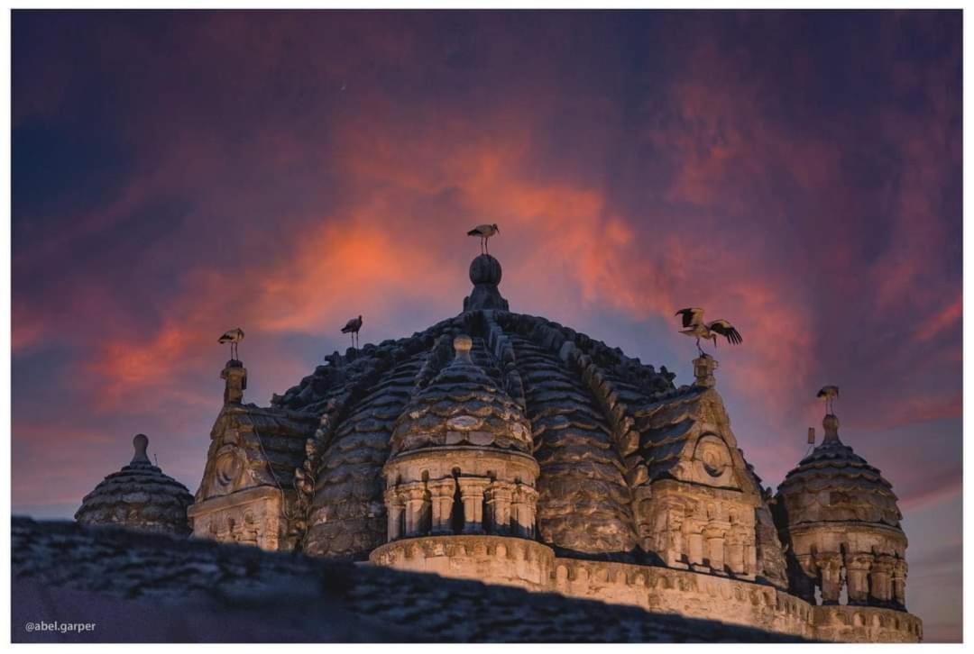 A Los Ojos Del Rio Duero ثامورا المظهر الخارجي الصورة