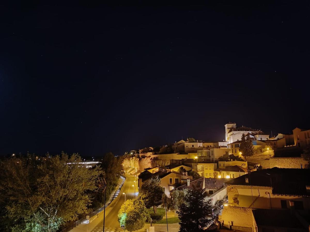 A Los Ojos Del Rio Duero ثامورا المظهر الخارجي الصورة